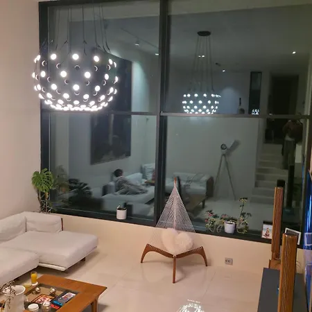빌라 Ons 2026 Luxury Designer With Private Pond, 4 Bedrooms, 3 Bathrooms 스타방에르