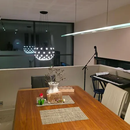 Ons 2026 Luxury Designer With Private Pond, 4 Bedrooms, 3 Bathrooms 빌라 스타방에르