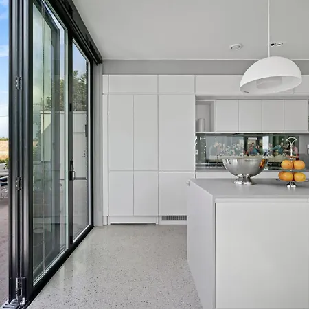 빌라 Ons 2026 Luxury Designer With Private Pond, 4 Bedrooms, 3 Bathrooms