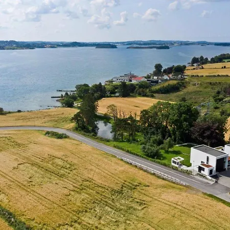 Ons 2026 Luxury Designer With Private Pond, 4 Bedrooms, 3 Bathrooms * 스타방에르